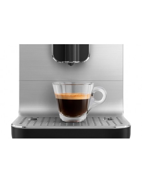 Cafetera Superautomática - SMEG...