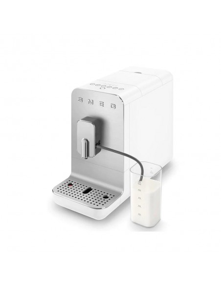 Cafetera Superautomática - Smeg...